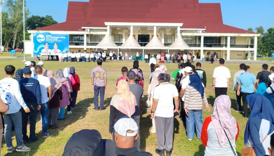 Gubernur Jambi Pimpin Apel dan Gotong Royong Massal Peringati Hari Lingkungan Hidup Sedunia