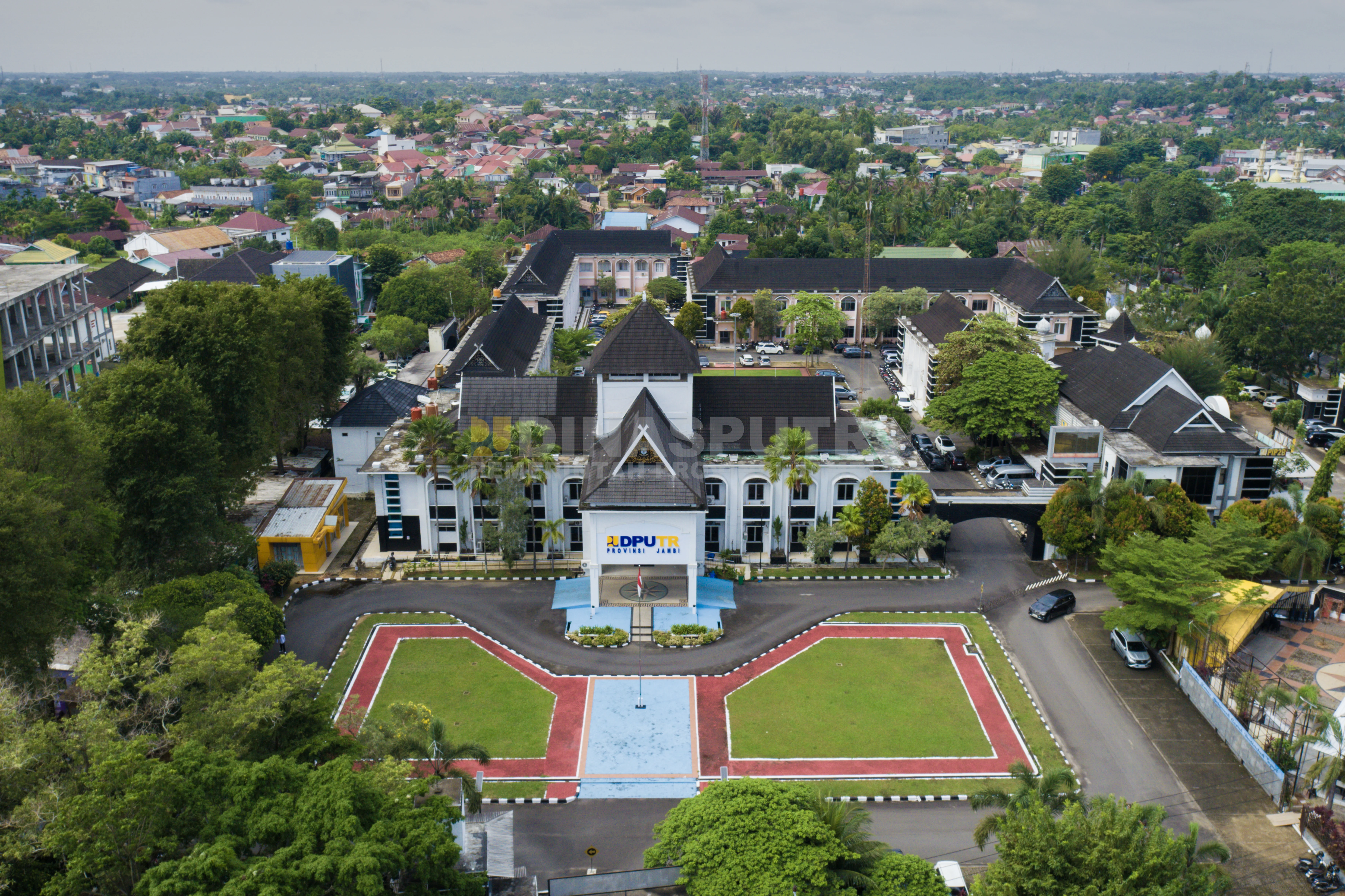 Gedung Kantor Dinas PUTR Provinsi Jambi